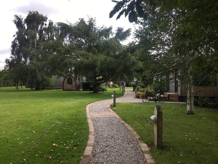 Belle Vista Glamping & Camping York Exterior photo